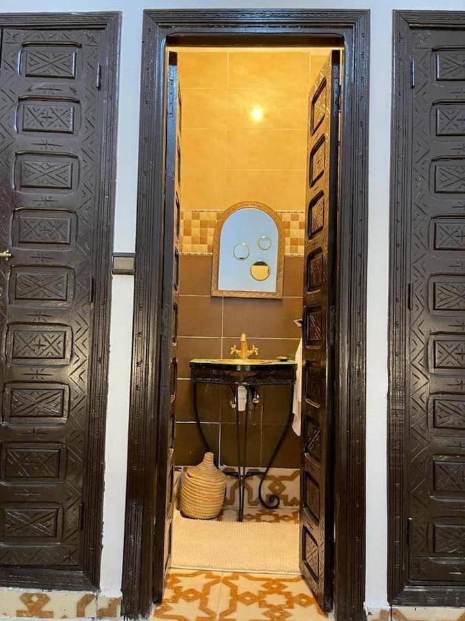 Riads Dar Zao - Logements Entiers Марракеш Экстерьер фото