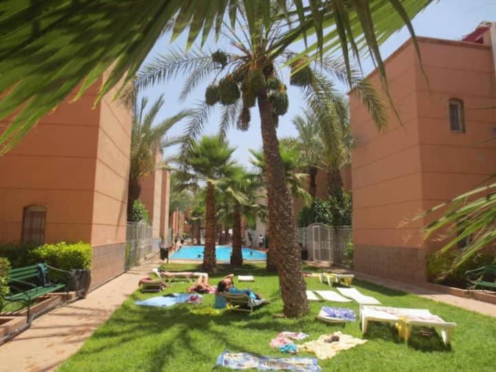 Riads Dar Zao - Logements Entiers Марракеш Экстерьер фото